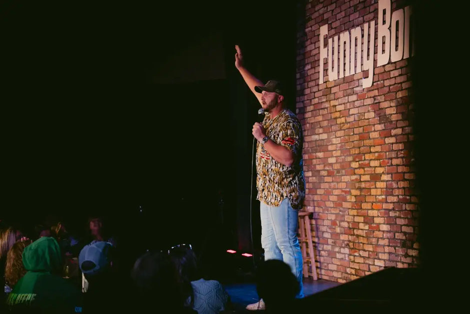 Zach Rushing doing stand up comedy at the funny bone comedy club