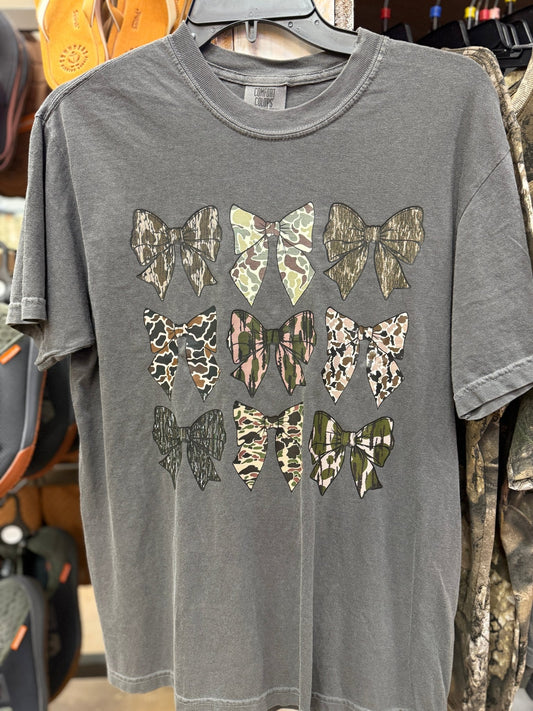 Coquette Hunting Bows Short Sleeve Shirt - Triple B Outdoors
